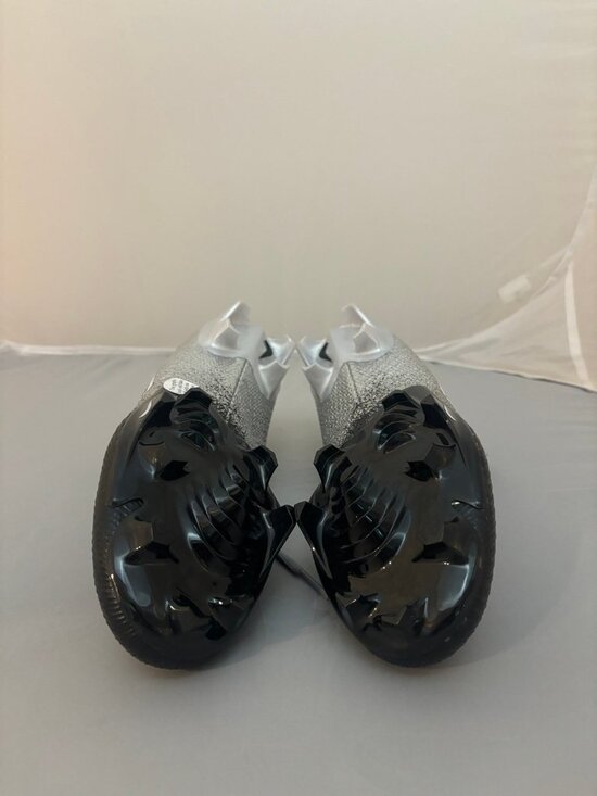 Nike vapor edge speed 360 2 football cleats silver black men’s sz 8.5 DA5455 003